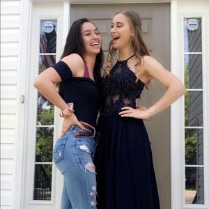 Meet your Posher, Abigail